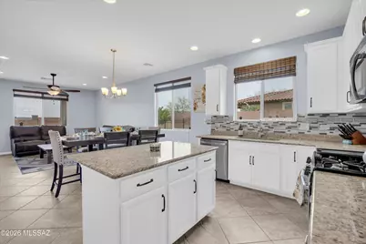 38754 S Running Roses Lane, Saddlebrooke, AZ 85739 - Photo 18