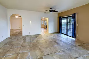 6781 N Broom Tail Dr, Tucson, AZ 85743 - Photo 6