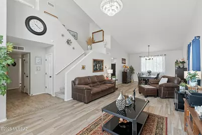 9469 N Crestone Drive, Tucson, AZ 85742 - Photo 4