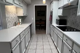 1290 W Camino Velasquez, Green Valley, AZ 85622 - Photo 2