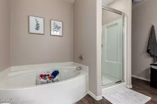 8449 E Hodgman Pl, Tucson, AZ 85747 - Photo 24