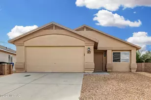 9706 E Sascha St, Tucson, AZ 85748 - Photo 2