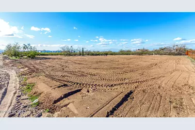 3975 E Dawson Road, Sahuarita, AZ 85629 - Photo 1