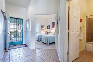 609 W Camino del Bondadoso, Green Valley, AZ 85614 - Photo 18
