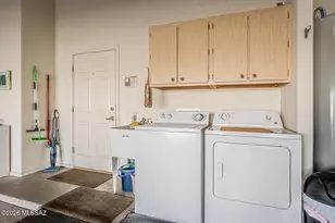 609 W Camino del Bondadoso, Green Valley, AZ 85614 - Photo 26