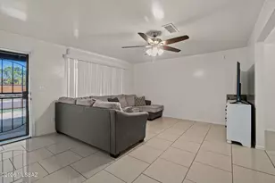 6242 E 35th St, Tucson, AZ 85711 - Photo 6