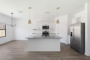 667 W Wilkinson St, Vail, AZ 85641 - Photo 12