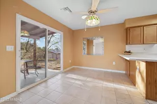 335 W Oak Hills Dr, Oracle, AZ 85623 - Photo 16