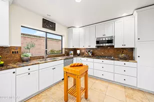 4240 E Pontatoc Canyon Dr, Tucson, AZ 85718 - Photo 16