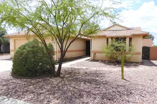 4776 W Rosebay St, Tucson, AZ 85742 - Photo 32