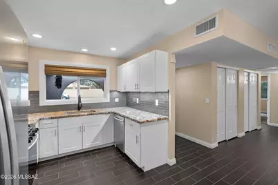 2961 N RÃ­o Verde Drive, Tucson, AZ 85715 - Photo 34