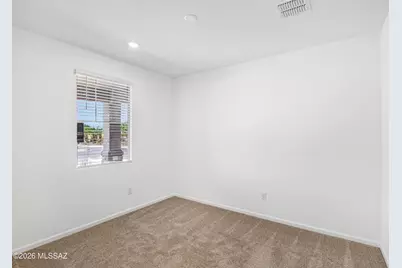 10453 W Beaman Lane, Marana, AZ 85653 - Photo 8