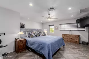 8808 E Wallen Ridge Dr, Tucson, AZ 85710 - Photo 18