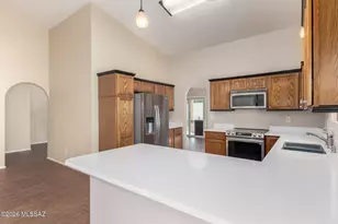 9321 E Lochnay Ln, Tucson, AZ 85747 - Photo 10