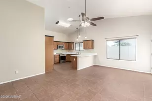 9321 E Lochnay Ln, Tucson, AZ 85747 - Photo 12