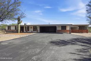 4432 N Summer Pl, Tucson, AZ 85749 - Photo 2