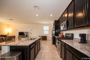 8746 E Stone Meadow Cir, Tucson, AZ 85730 - Photo 1