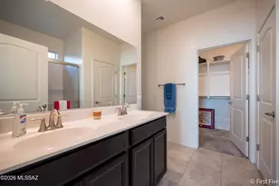 8746 E Stone Meadow Cir, Tucson, AZ 85730 - Photo 14
