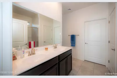 8746 E Stone Meadow Circle, Tucson, AZ 85730 - Photo 12