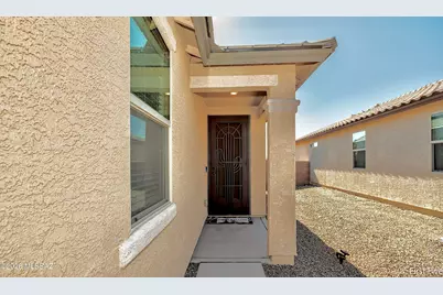 8746 E Stone Meadow Circle, Tucson, AZ 85730 - Photo 4