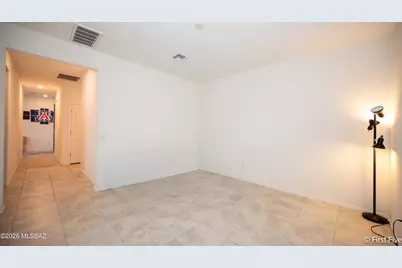 8746 E Stone Meadow Circle, Tucson, AZ 85730 - Photo 16