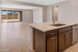 13425 N Sanidine Dr, Oro Valley, AZ 85755 - Photo 12