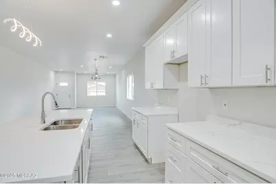 219 S Atlanta Street, Vail, AZ 85641 - Photo 12