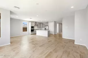 13384 N Nepheline Wy, Oro Valley, AZ 85755 - Photo 14