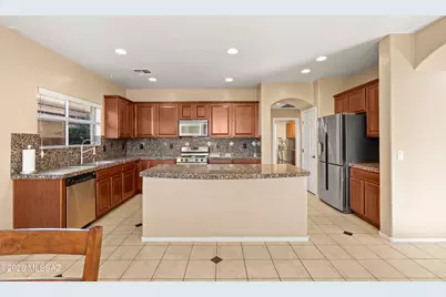 2730 E Scenic Overlook Place, Tucson, AZ 85739 - Photo 12