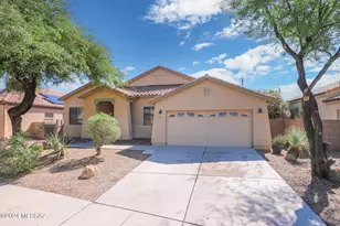 7856 N Rondure Loop, Tucson, AZ 85743 - Photo 2