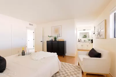 110 W Calle Melendrez, Green Valley, AZ 85614 - Photo 12