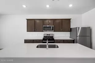 21987 E Pebbles Ave, Red Rock, AZ 85145 - Photo 4