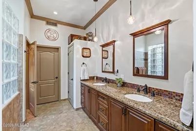 312 W Vistoso Highlands Drive, Oro Valley, AZ 85755 - Photo 24