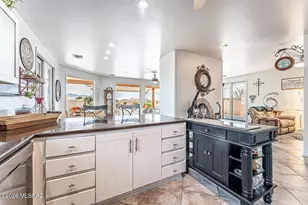 657 S Placita del Desierto, Green Valley, AZ 85614 - Photo 8