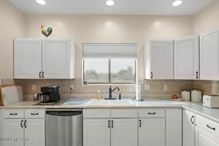 778 E Josephine Canyon Dr, Green Valley, AZ 85614 - Photo 24