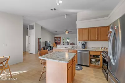 2313 W Horseshoe Place, Tucson, AZ 85745 - Photo 10