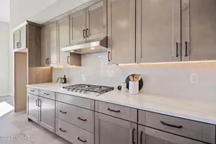 3560 N San SebastiÃ¡n Dr, Tucson, AZ 85750 - Photo 12