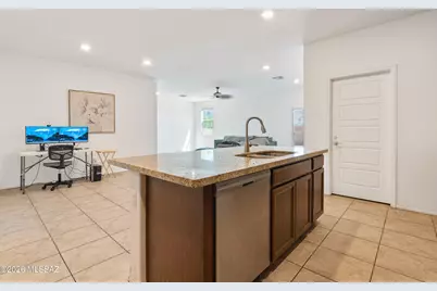 6265 S Desert Peak Drive, Tucson, AZ 85706 - Photo 20