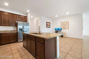 6265 S Desert Peak Dr, Tucson, AZ 85706 - Photo 16