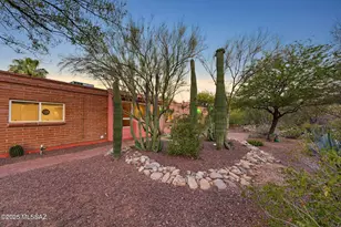 4921 East Camino de los Olivos, Tucson, AZ 85718 - Photo 6