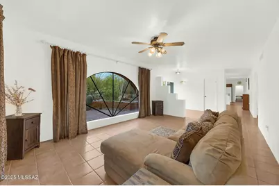 4921 E Camino De Los Olivos, Tucson, AZ 85718 - Photo 10