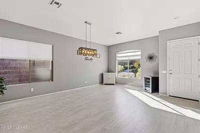 10043 E Denver Hill Drive, Tucson, AZ 85748 - Photo 6