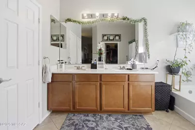 8286 W Calle Sancho Panza, Tucson, AZ 85757 - Photo 20