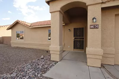 9676 E Paseo Del Tornasol, Tucson, AZ 85747 - Photo 2