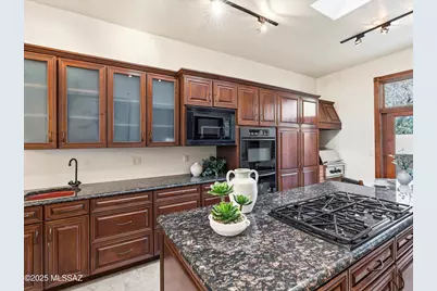4701 E Winged Foot Drive, Tucson, AZ 85718 - Photo 12