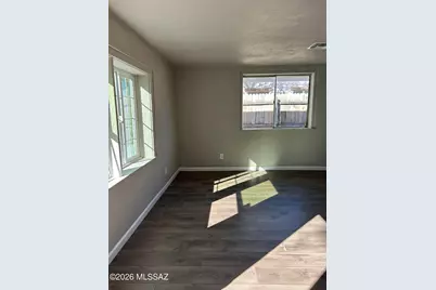 210/212 W Blacklidge Drive, Tucson, AZ 85705 - Photo 10