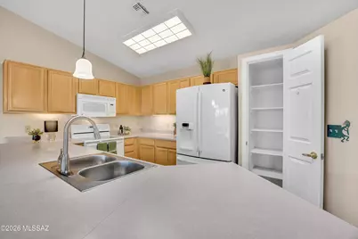 7259 E Maritime Drive, Tucson, AZ 85756 - Photo 14