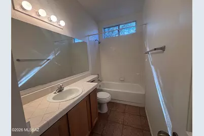 2570 N Dos Hombres Drive, Tucson, AZ 85715 - Photo 10