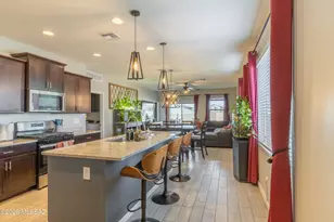 6860 W Jadewood Ln, Tucson, AZ 85757 - Photo 2