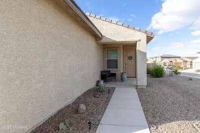 6860 W Jadewood Lane, Tucson, AZ 85757 - Photo 1